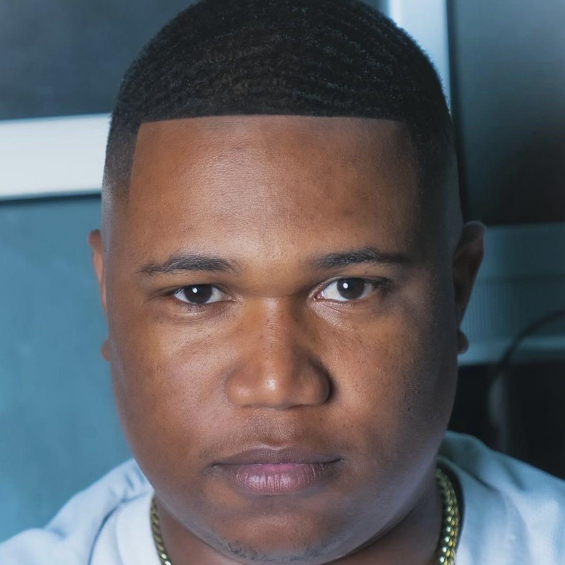 Tight fade portrait, front on